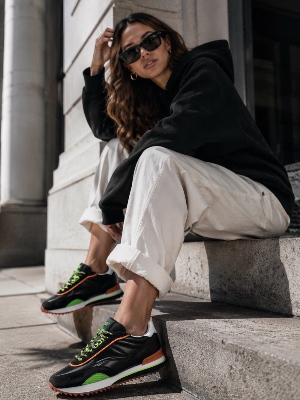 HOFF ART HERMITAGE SNEAKERS WOMENS US 9 EU 40 BLACK ORANGE GREEN MUSEUM SHOES
